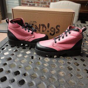 SHINDIGS Women's Pink Leather Hiking Boots Size 7B with Original Box